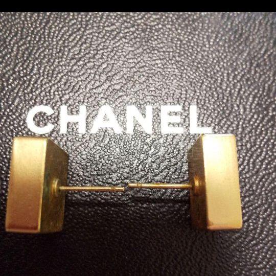低価最安値 CHANEL シャネル ピアス ミラー 鏡 ゴールド Z4kRW-m15403668590 安い本物保証