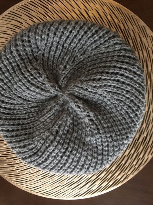 秋冬ベレー帽手編です