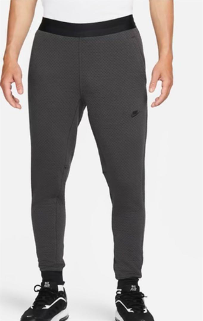 新品NIKEテックパック パンツSグレー - メルカリ 新品NIKEテックパック パンツSグレー - メルカリ