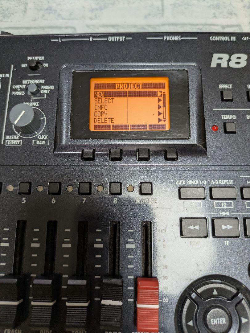ZOOM R8 マルチトラックレコーダー　訳あり品