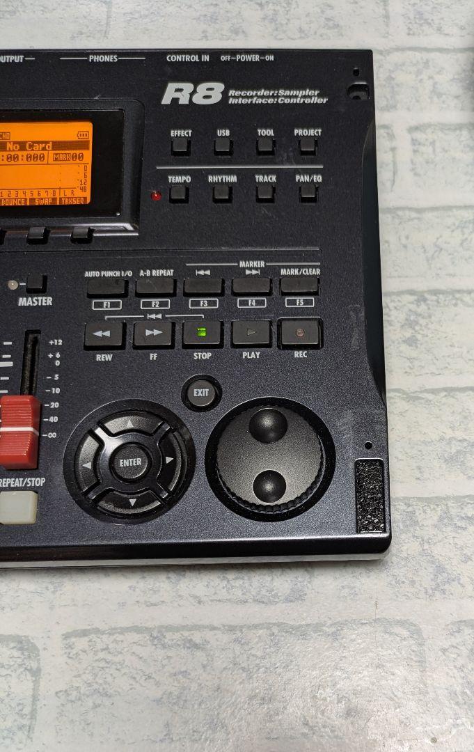 ZOOM R8 マルチトラックレコーダー　訳あり品