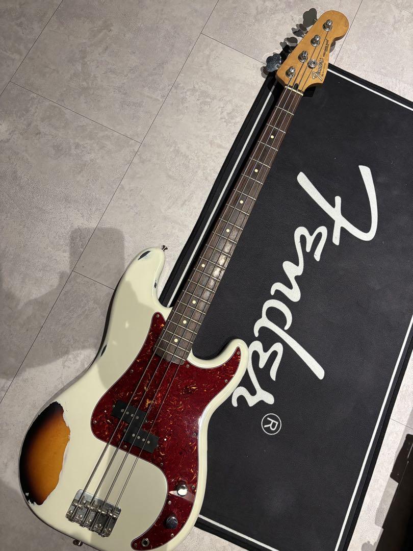 Fender Precision Bass マルチレイヤー　ハードレリックベース