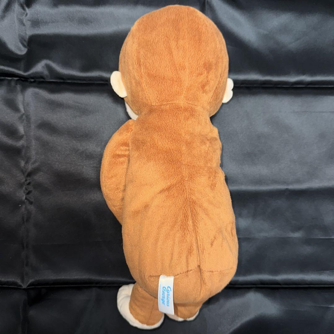 おさるのジョージ Lぬいぐるみ 〜ハグ〜　2種類　セット売り おさるのジョージ Lぬいぐるみ ～ハグ～ – プライズハウス