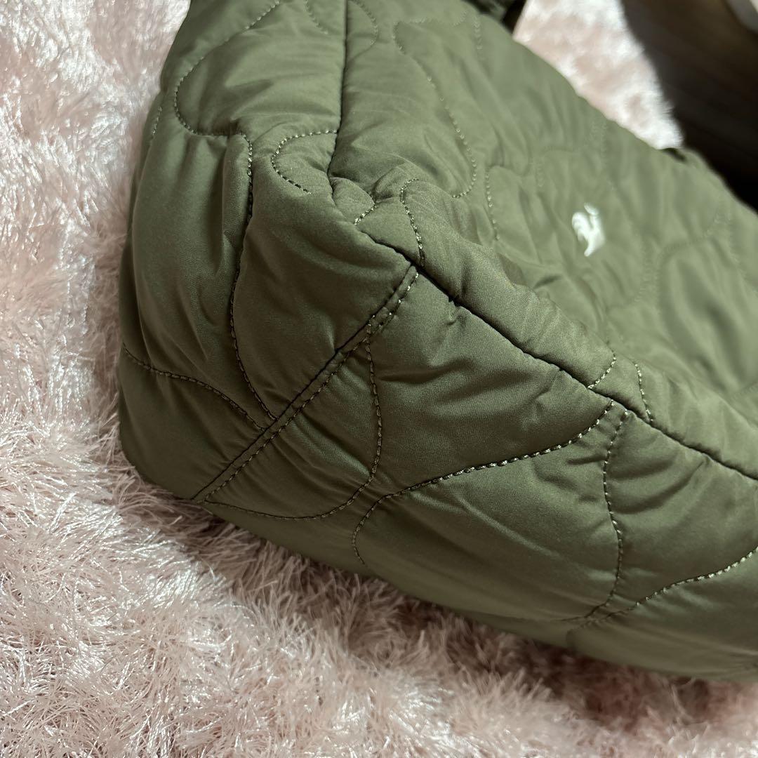 UGG ボディバッグ オリーブグリーン キルティング