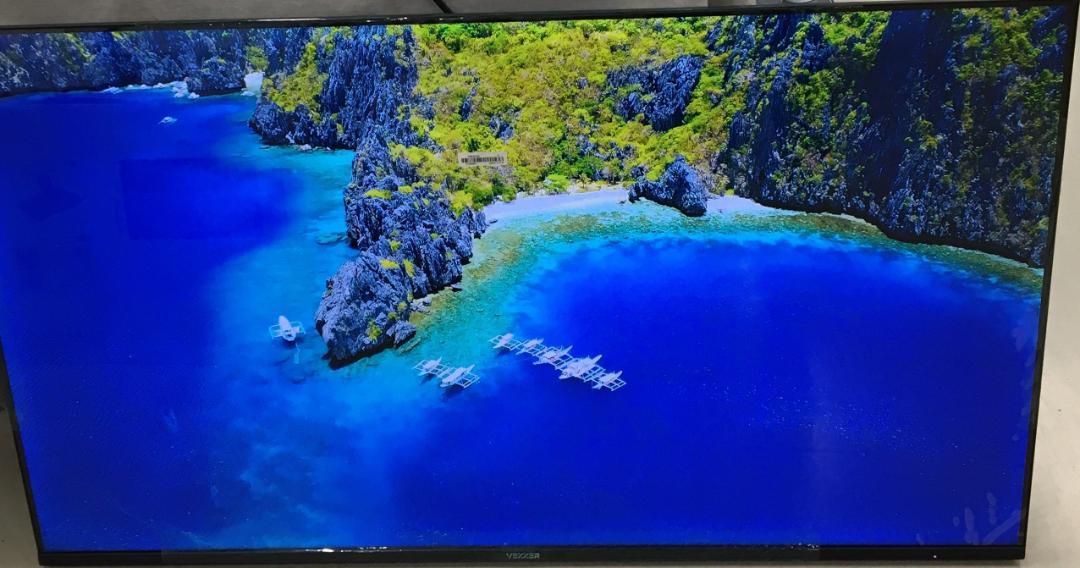 未使用に近いVEZZER チューナーレス テレビ U50LG-JP 2024年製
