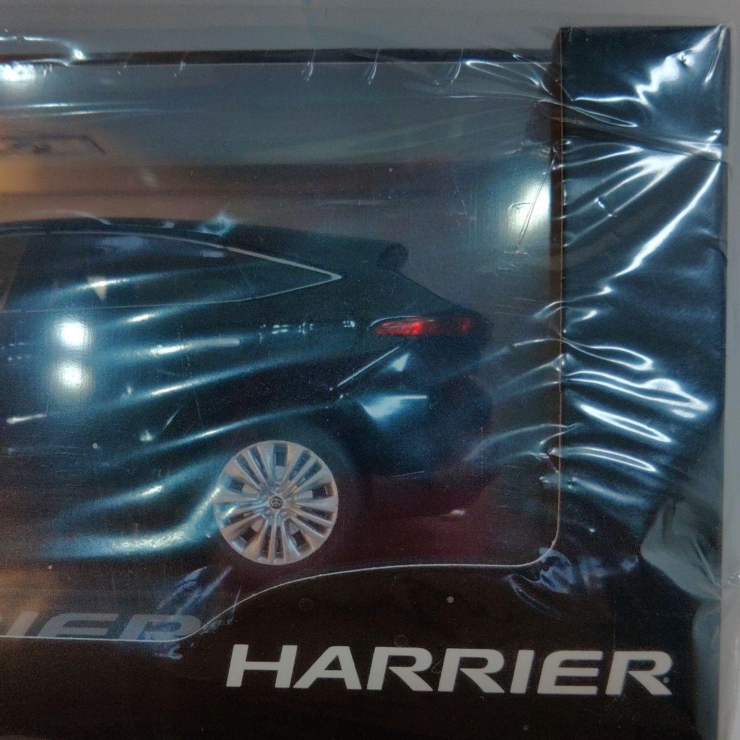 ハリアー ミニカー ・ トヨタ純正(非売品)
