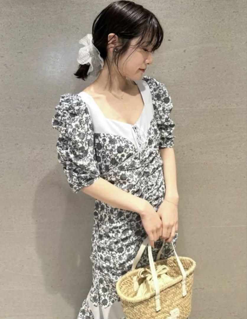 リリーブラウン ワンピース