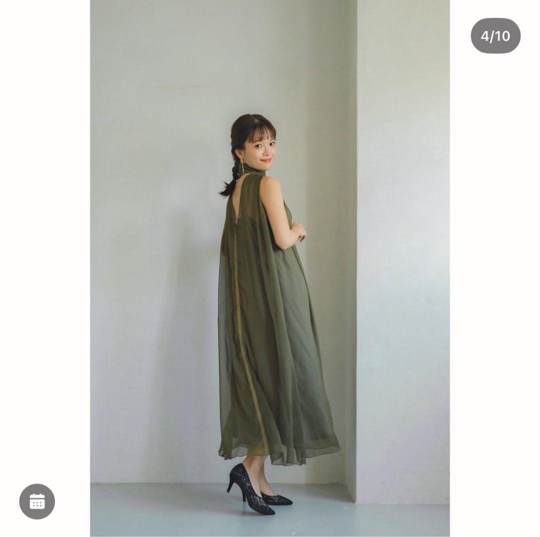 PINUE オリーブ色 シフォン ロングドレス
