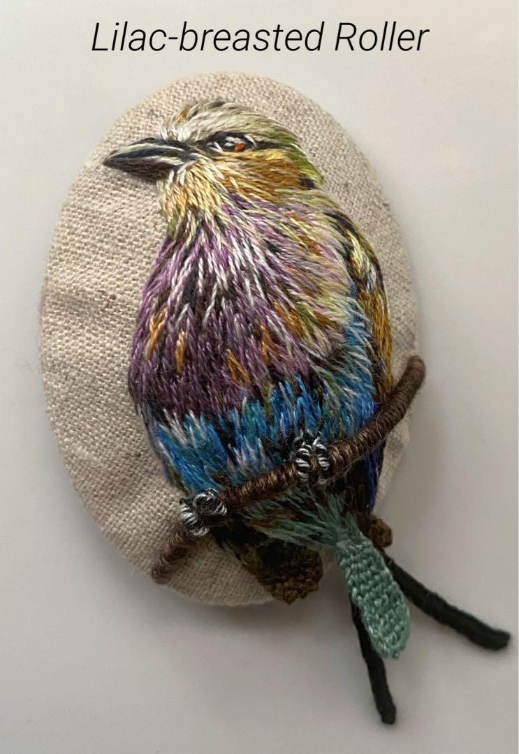 ❁hAnafany❁(専用) くるみボタン　鳥刺繍　ブローチ hAnafany(専用) くるみボタン 鳥刺繍 ブローチ（❁hAnafany
