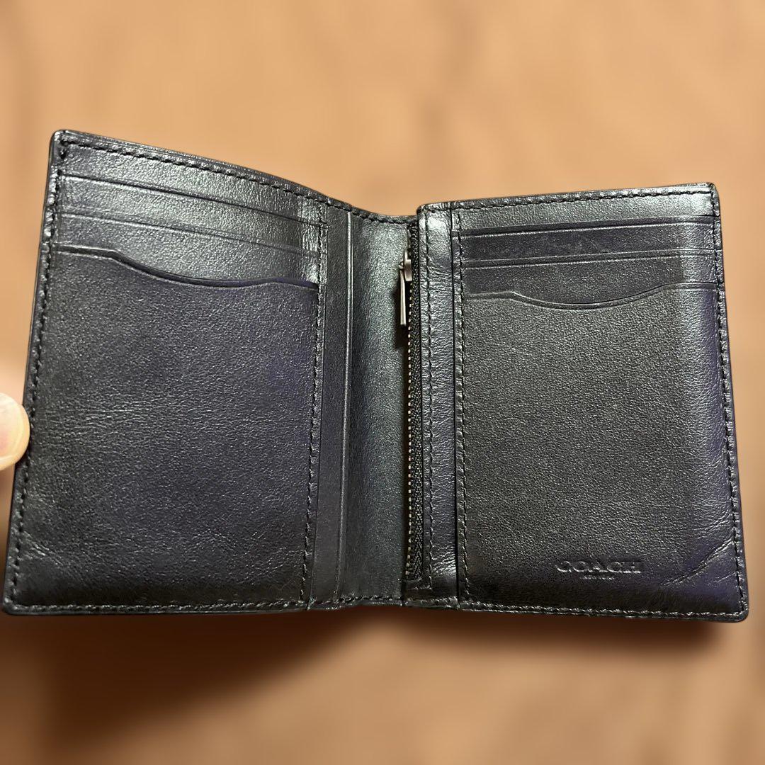 YOSSY‼️COACH ブラック 二つ折り財布 YOSSY様 専用‼️COACH ブラック 二つ折り財布 - メルカリ