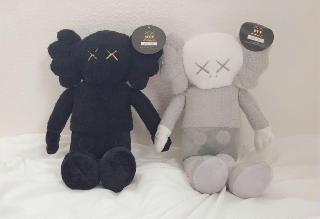 KAWS BFF OriginalFake ぬいぐるみ 2体セット