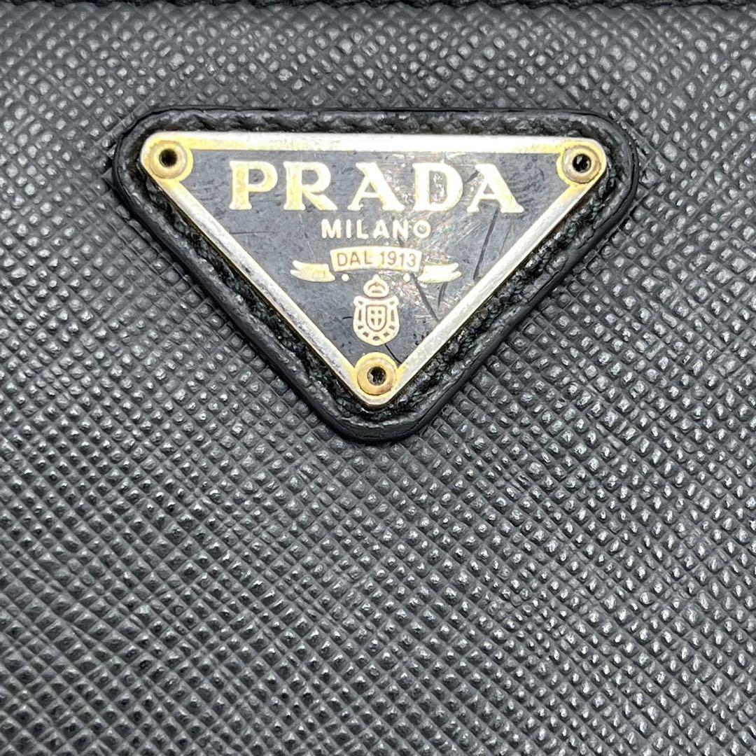 【良品✨】PRADA プラダ　コンパクトウォレット　財布　二つ折り財布　黒