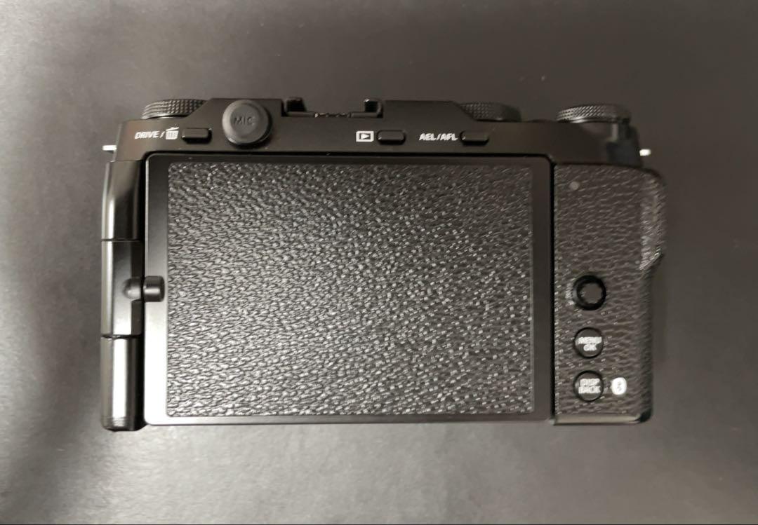 【美品】FUJIFILM X-M5 ボディ　ブラック