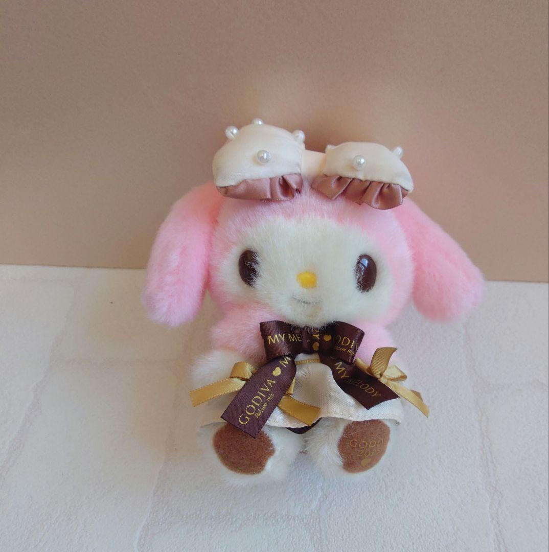 サンリオ　マイメロディ ゴディバ GODIVAマスコットホルダー 今年のキティとマイメロは愛らしい“ピンク”カラー！GODIVA