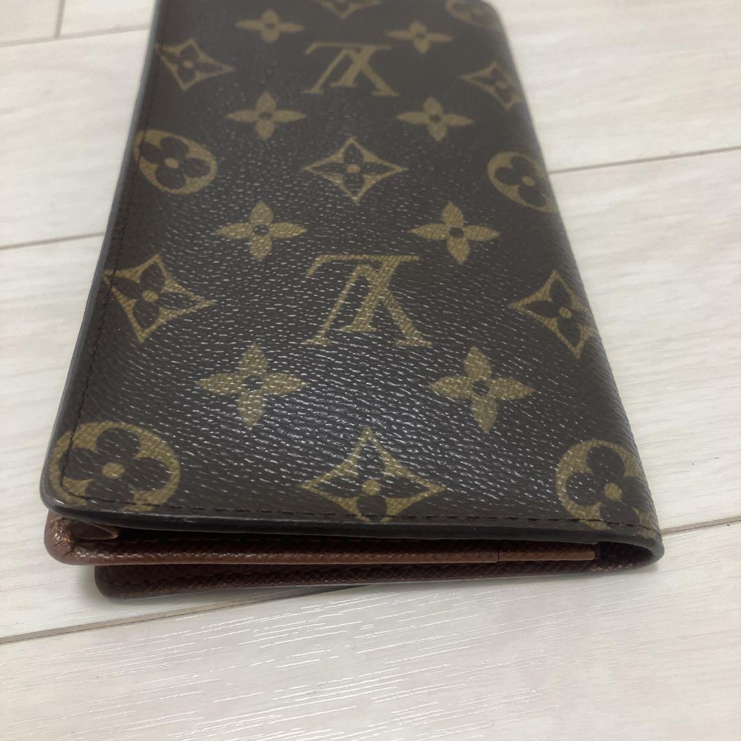 タ*チ様 Louis Vuitton モノグラム 二つ折り財布