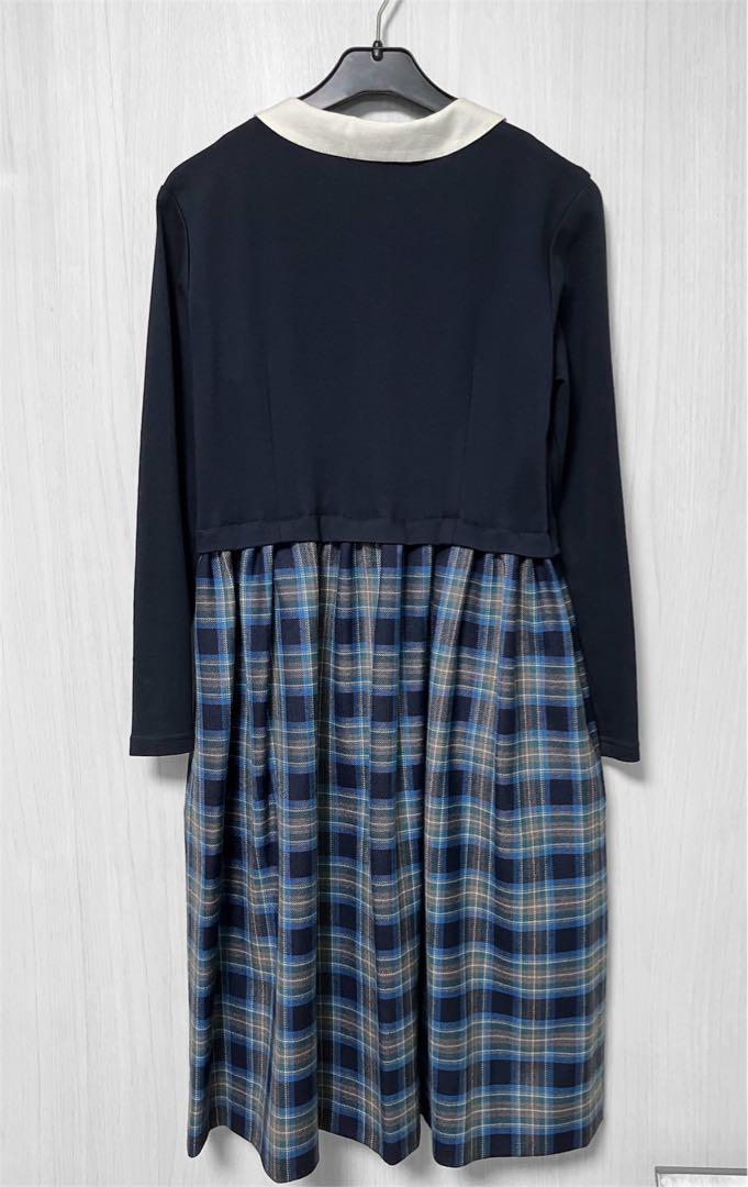 美品 マムエモワ 長袖前開きワンピース 135cm 小学校通学 お出掛け