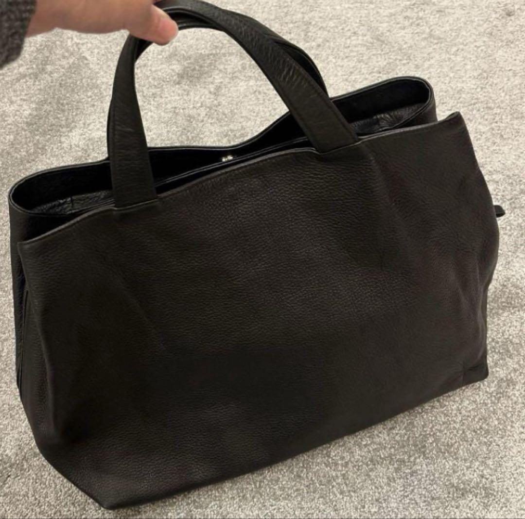 レザートートバッグ　牛革　ショルダーバッグ　オフィスバッグ　トートバッグ　黒
