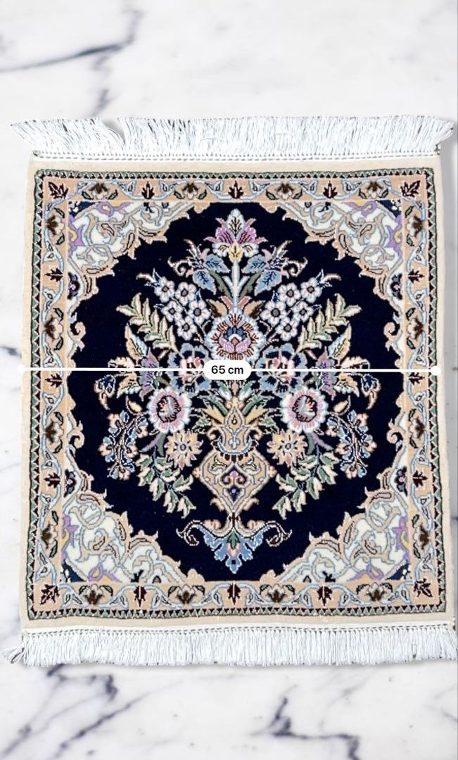 ペルシャ絨毯　玄関用マット　約60x80サイズ　手織り　ナイン産 9la本物