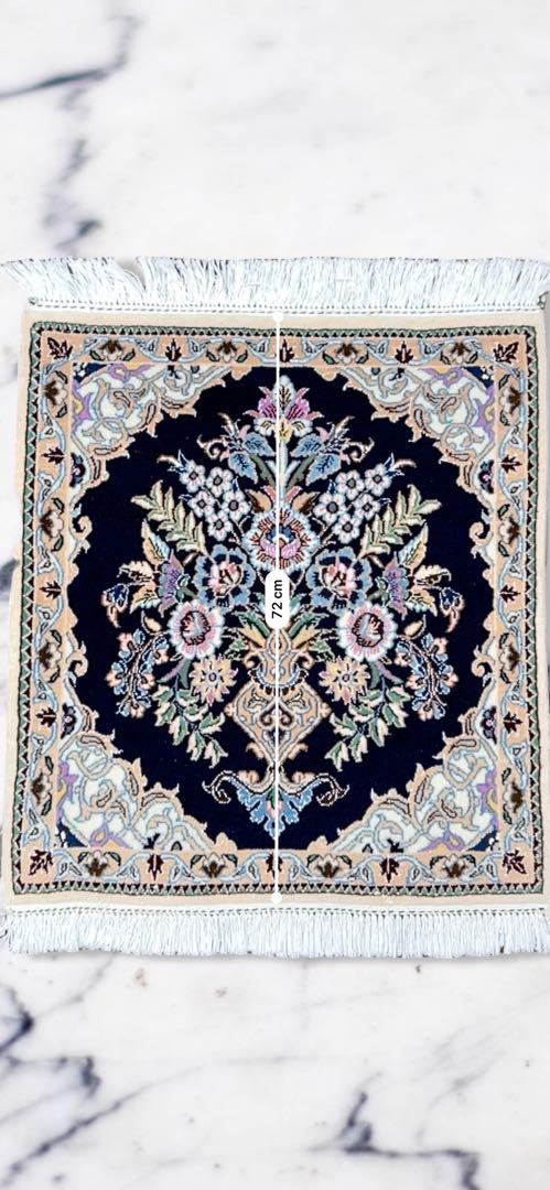 ペルシャ絨毯　玄関用マット　約60x80サイズ　手織り　ナイン産 9la本物