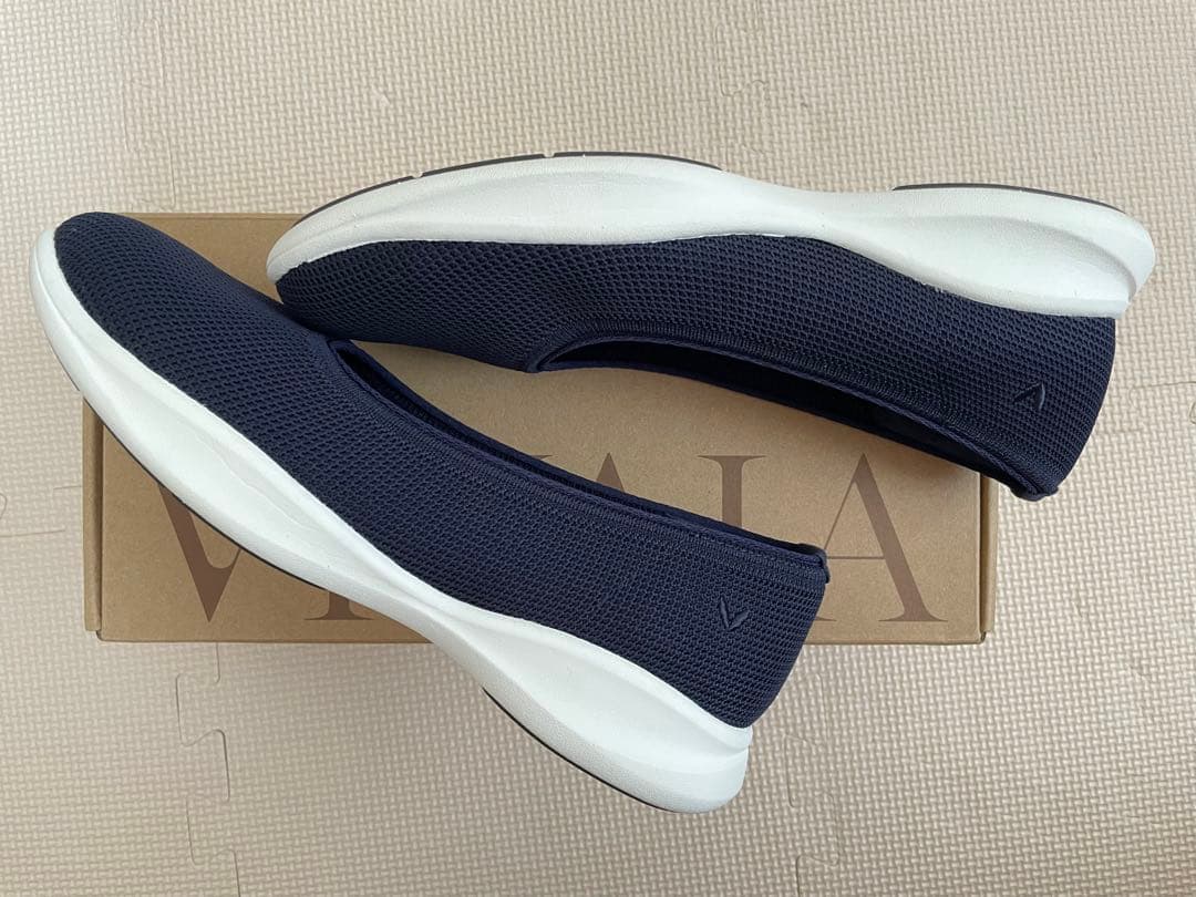 VIVAIA ネイビー スリッポン 39 VIVAIA ネイビー スリッポン 39