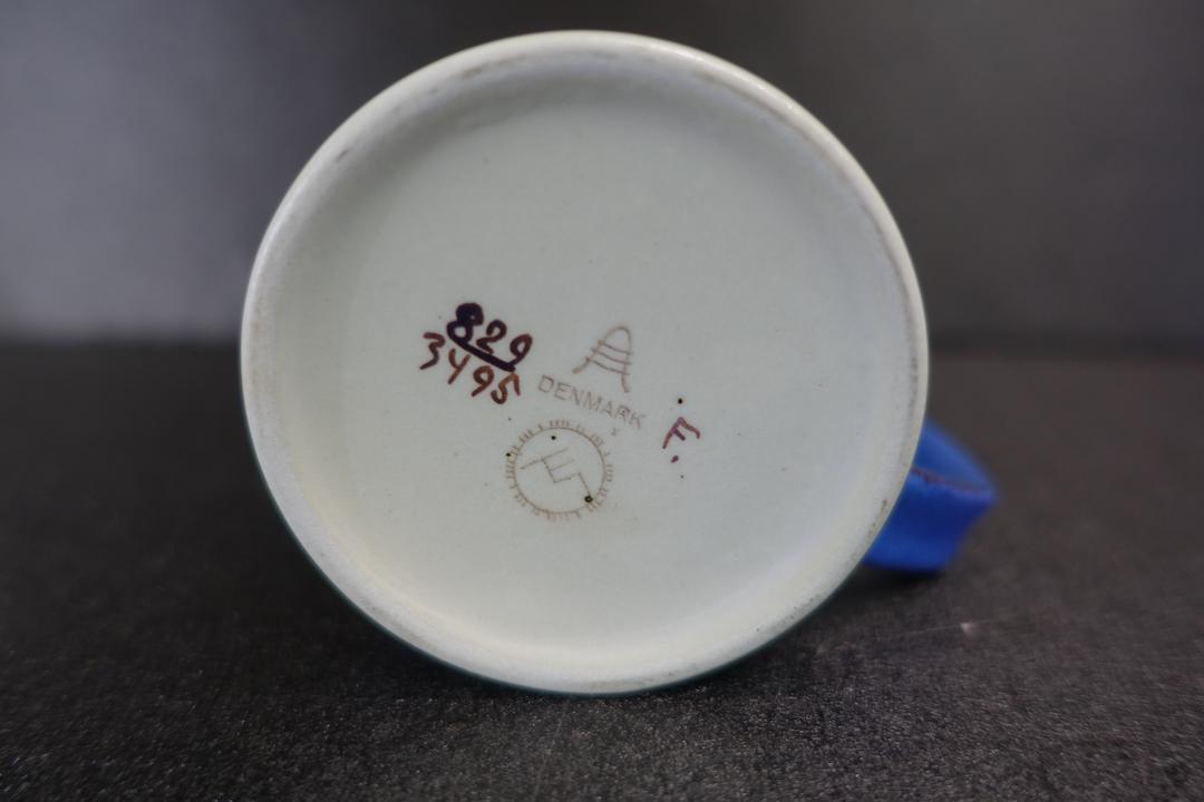 1968年 Small サイズ S6wCV-m15475343118 ロイヤルコペンハーゲン マグカップ 豊富なお得