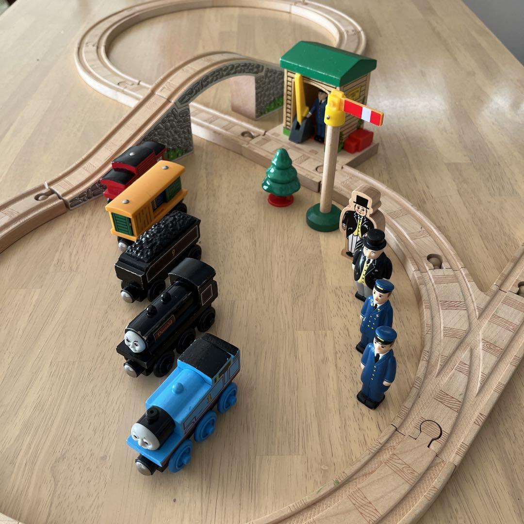 ブリオ トーマス 木製レールセット - メルカリ
