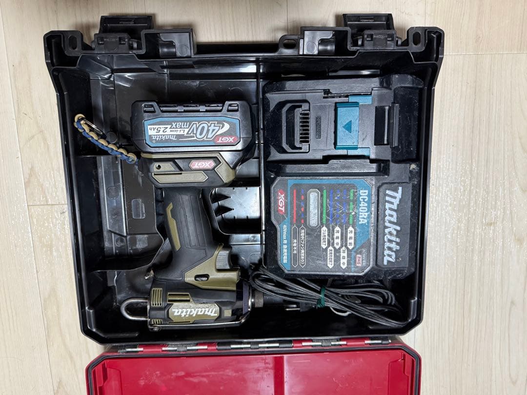 マキタ40vインパクトドライバー付きMakita