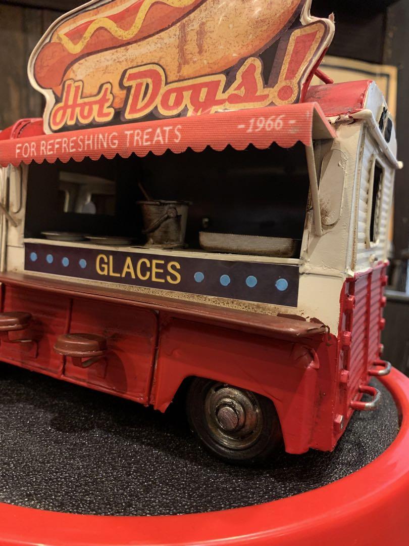ヴィンテージカー ホットドッグ