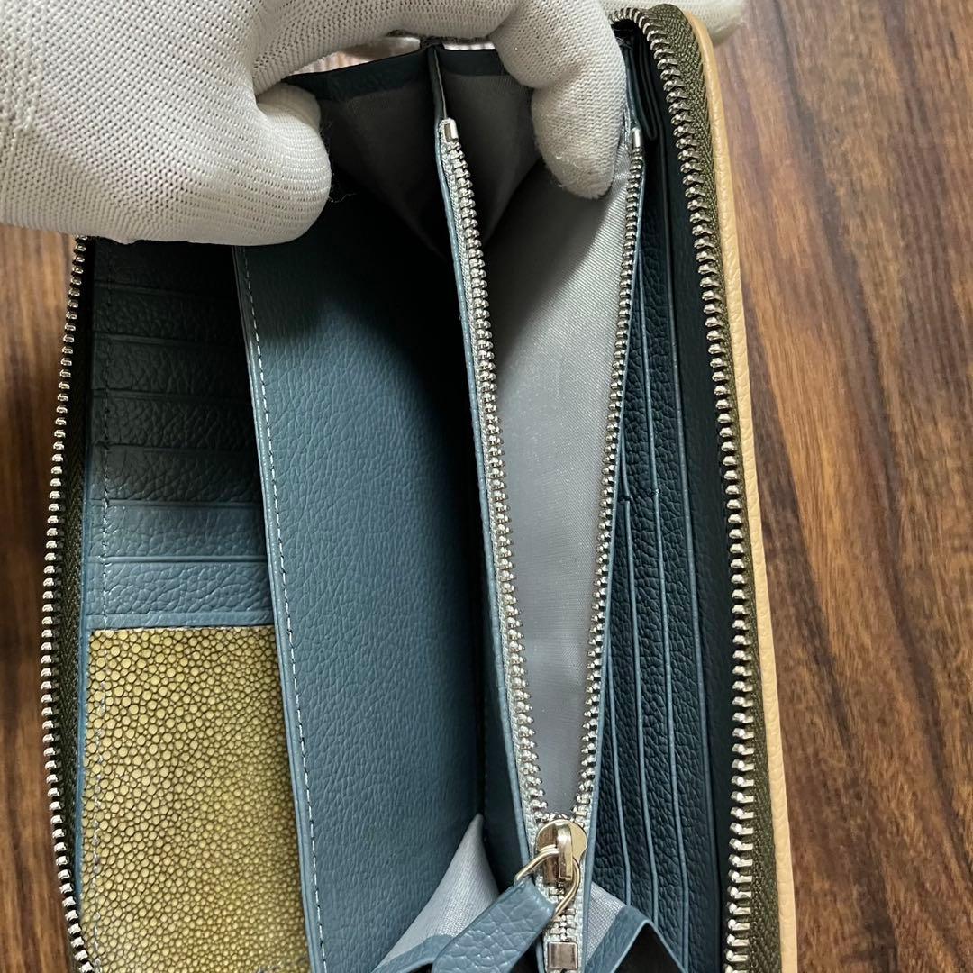 【新品・未使用】スティングレイ 長財布 海の宝石 エイ革 ラウンドファスナー 【新品・未使用】スティングレイ 長財布 海の宝石 エイ革 ラウンドファスナー