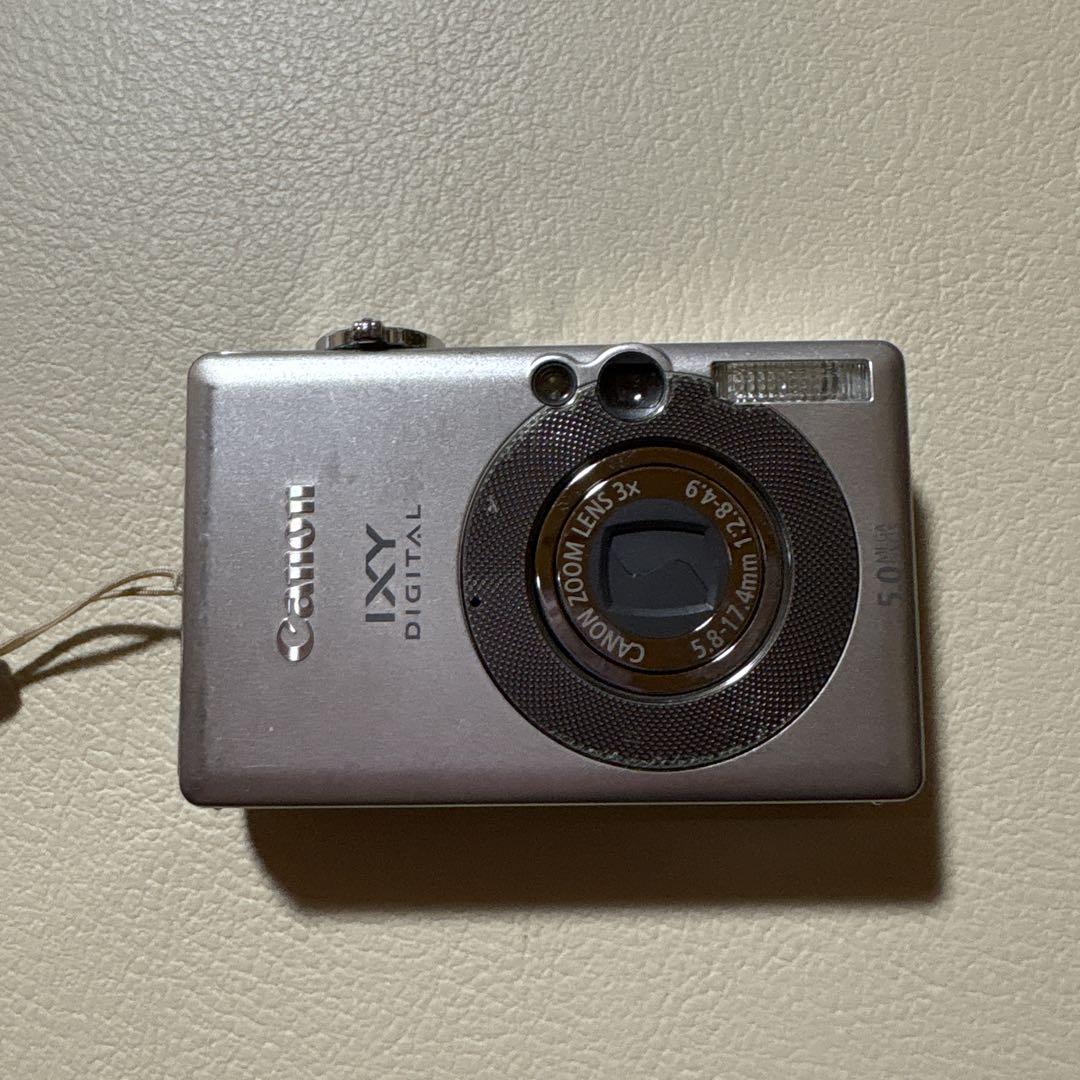 キャノンデジタルカメラ　IXY55