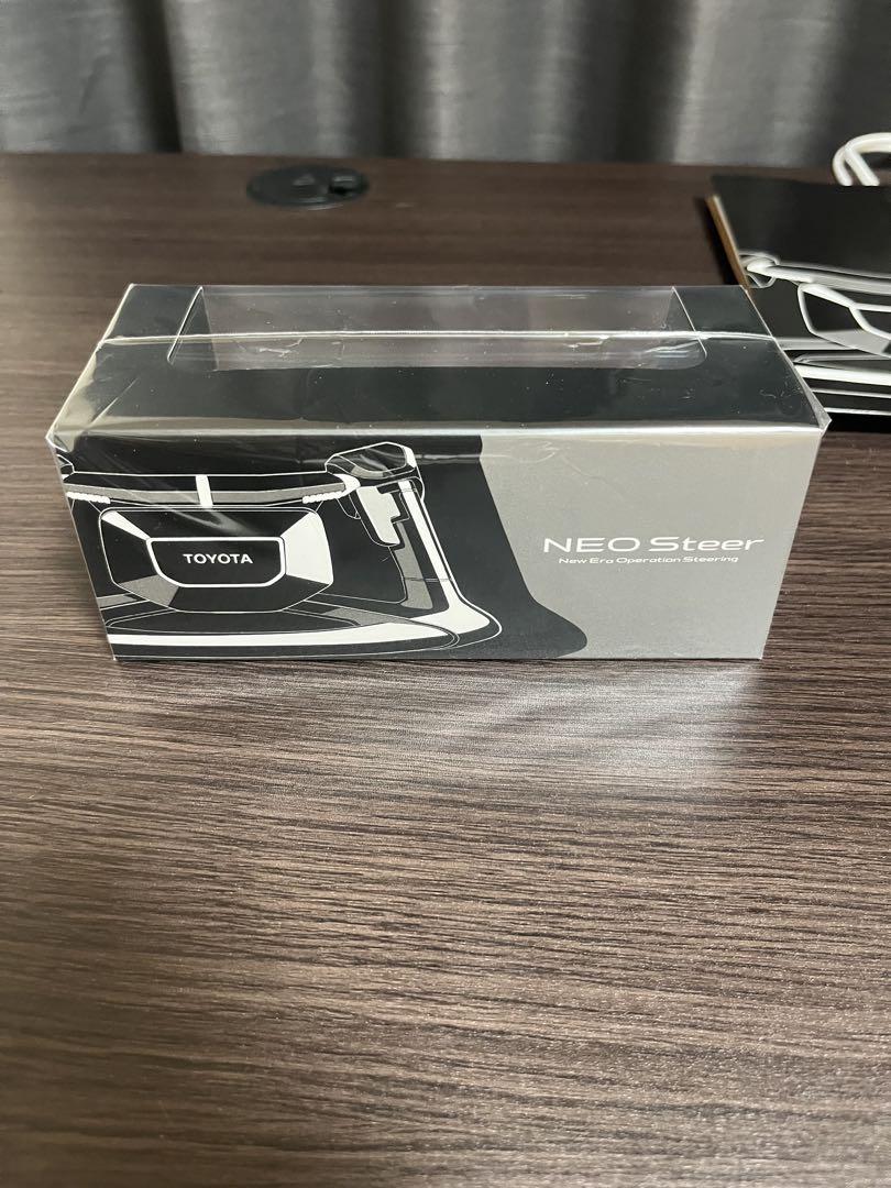 ランドクルーザー250 ミニカー 非売品　バッグ付き ランドクルーザー 250 非売品ミニカー トヨタ非売品ミニカー
