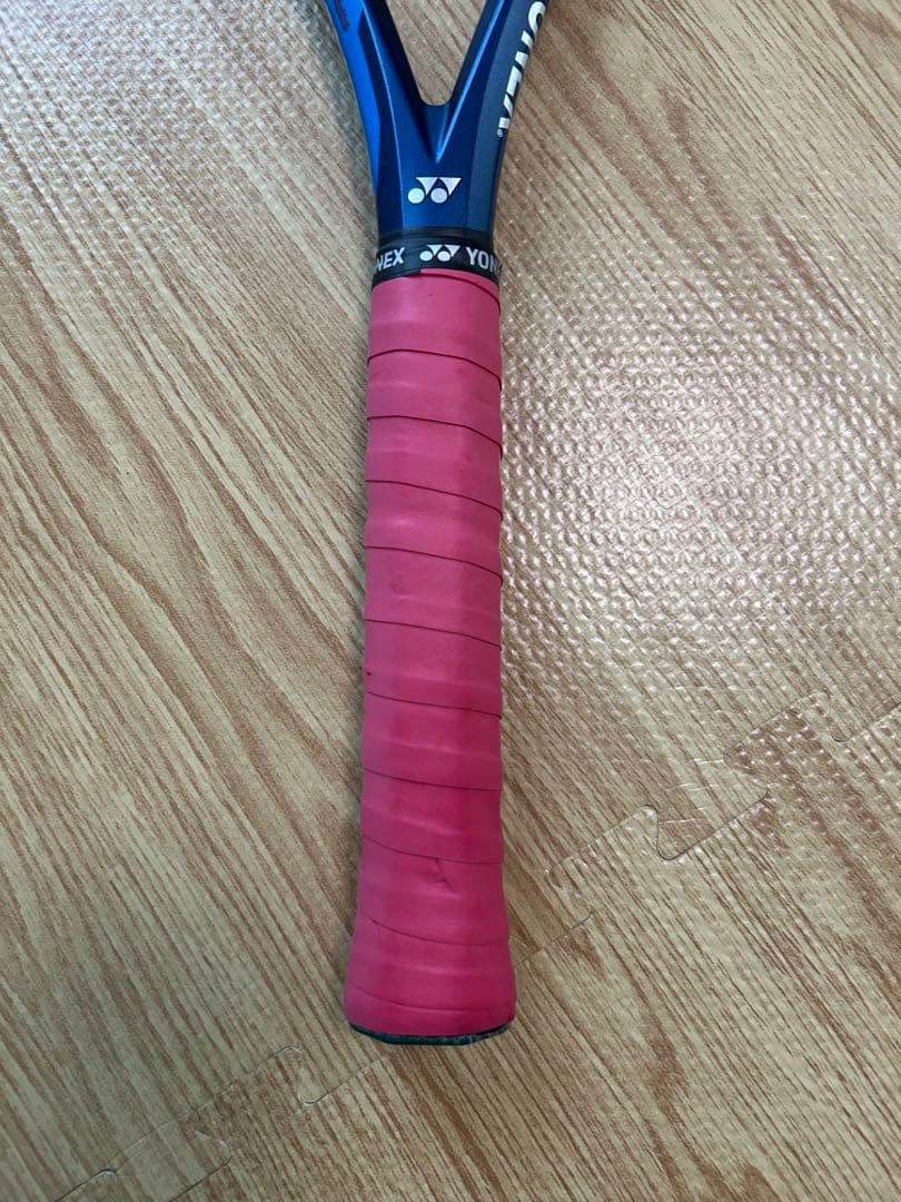 YONEX 硬式用テニスラケット　ezone98 2020年モデル