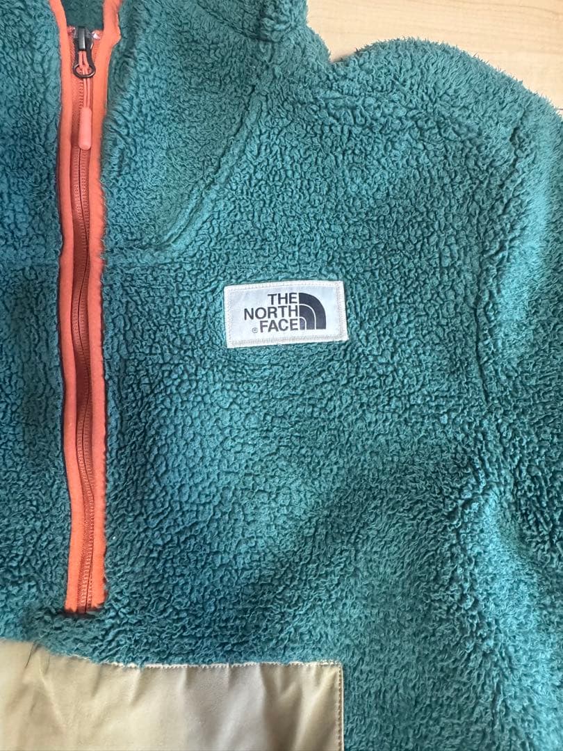 THE NORTH FACE フリースパーカー グリーン THE NORTH FACE フリースパーカー グリーン