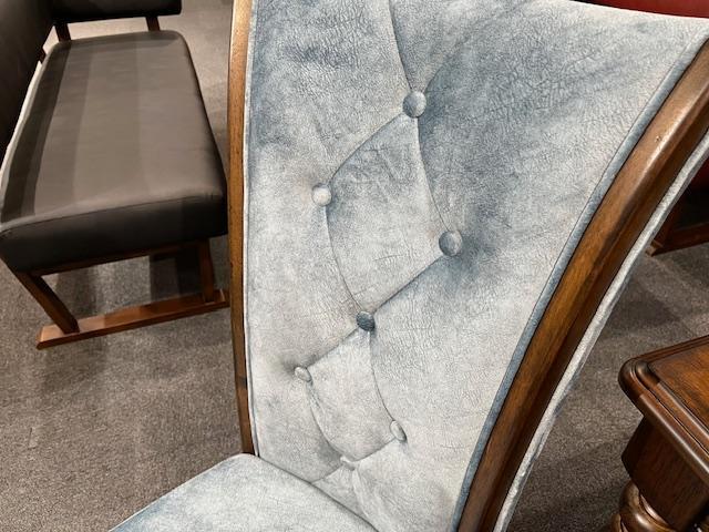 ダイニングテーブルセット　ブラウン　高級　天然木　新品