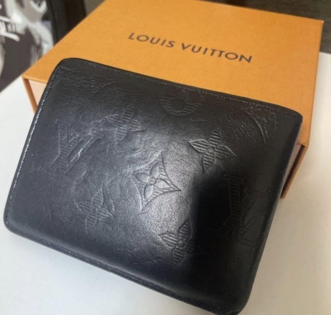 LOUIS VUITTON ブラック 二つ折り財布