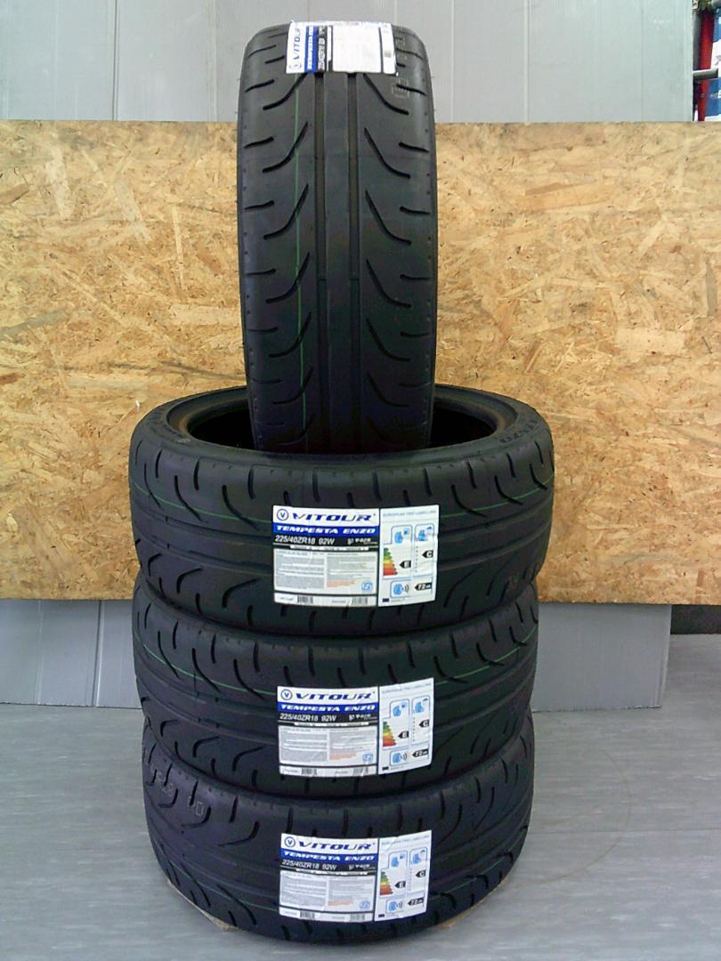 送料込★新品タイヤ4本★ヴィッツァー★225/40R18★ハイグリップタイヤ