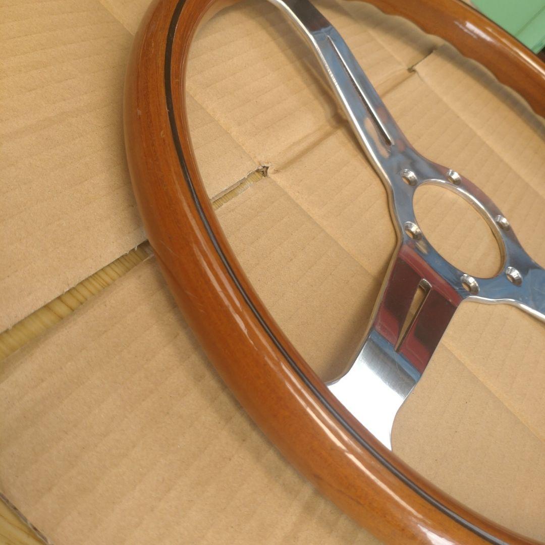 ナルディウッドタイプステアリング　旧車