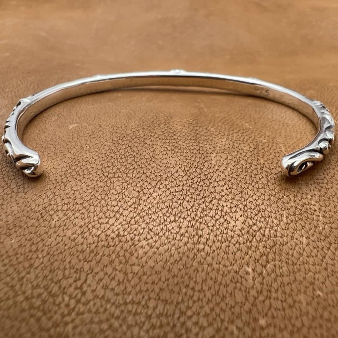 SBT バングル シルバー925 ブレスレット クロス 唐草模様 新品