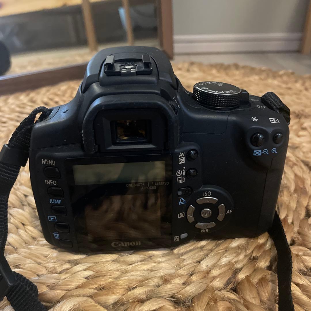 Canon EOS Kiss Digital N Canon EOS Kiss Digital N