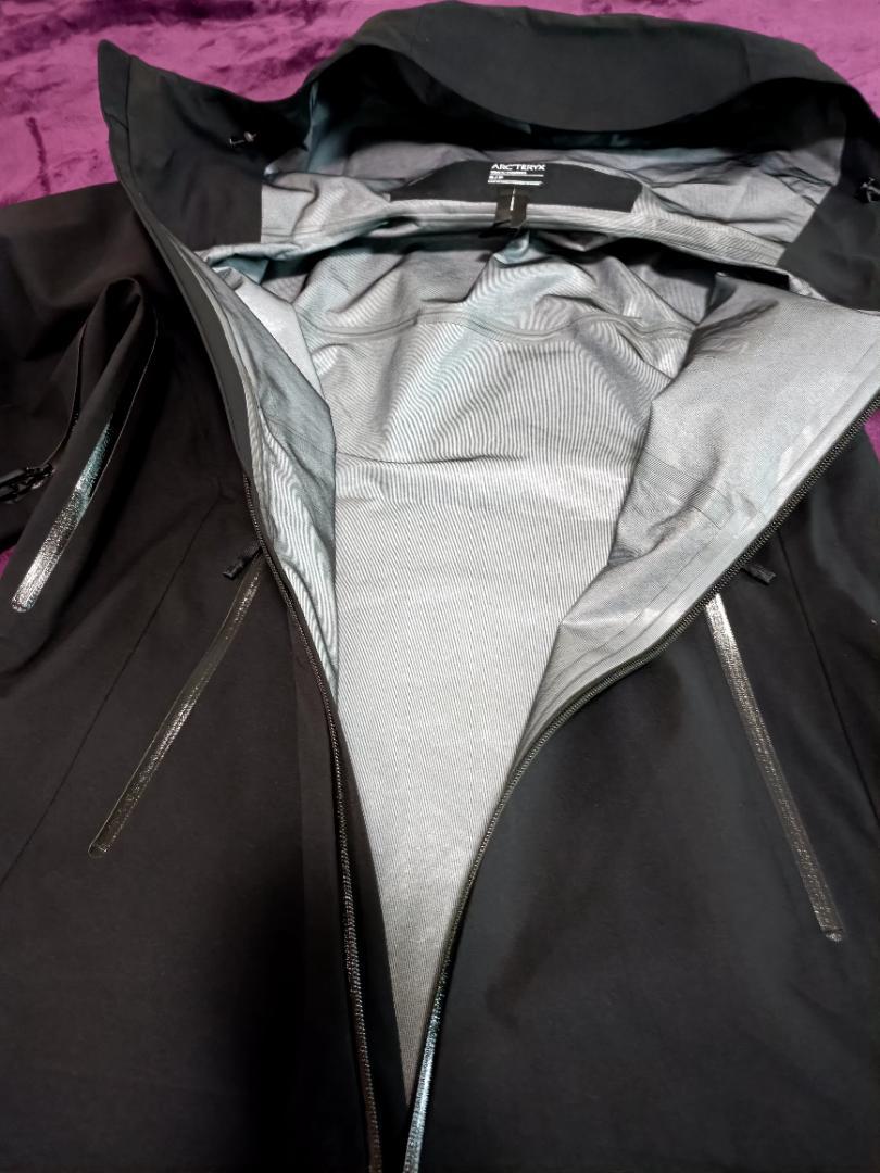 発掘 - 新登場ブランド ARC'TERYX アークテリクス ベータLT ジャケット Sサイズ 靴