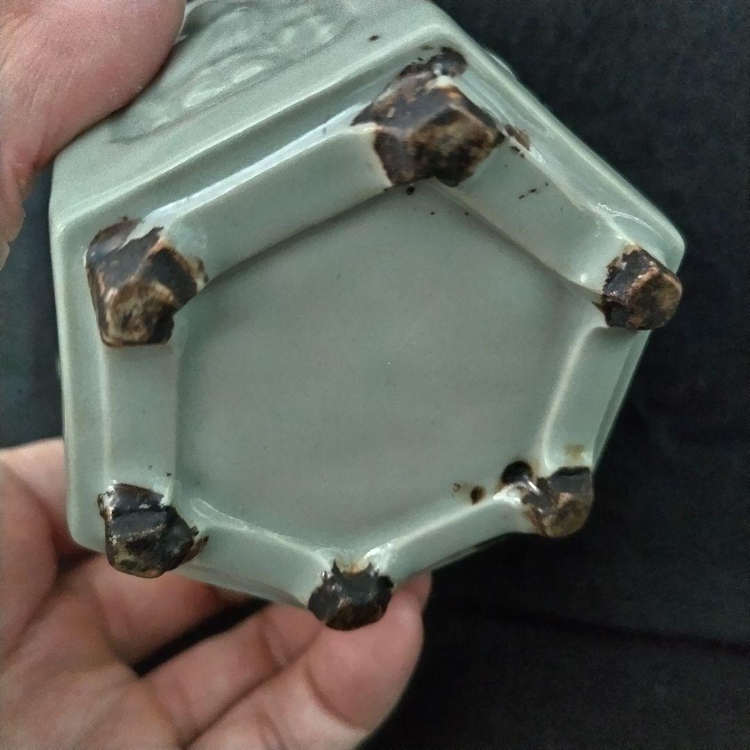 青磁獅子摘香炉 中国美術 青瓷 香道具 香爐 骨董品 美術品 古美術 時代品 青磁獅子摘香炉 中国美術 青瓷 香道具 香爐 骨董品 美術品 古
