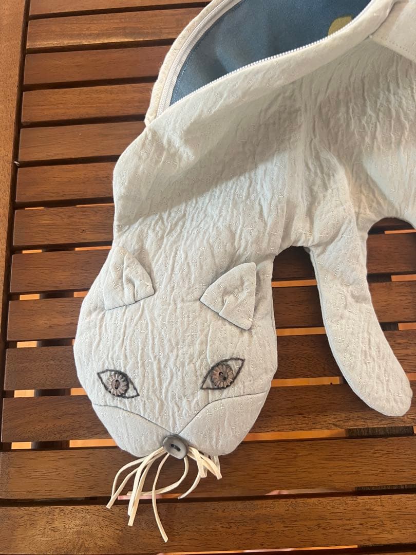 ミナペルホネン　ミャオバック　薄いグレー