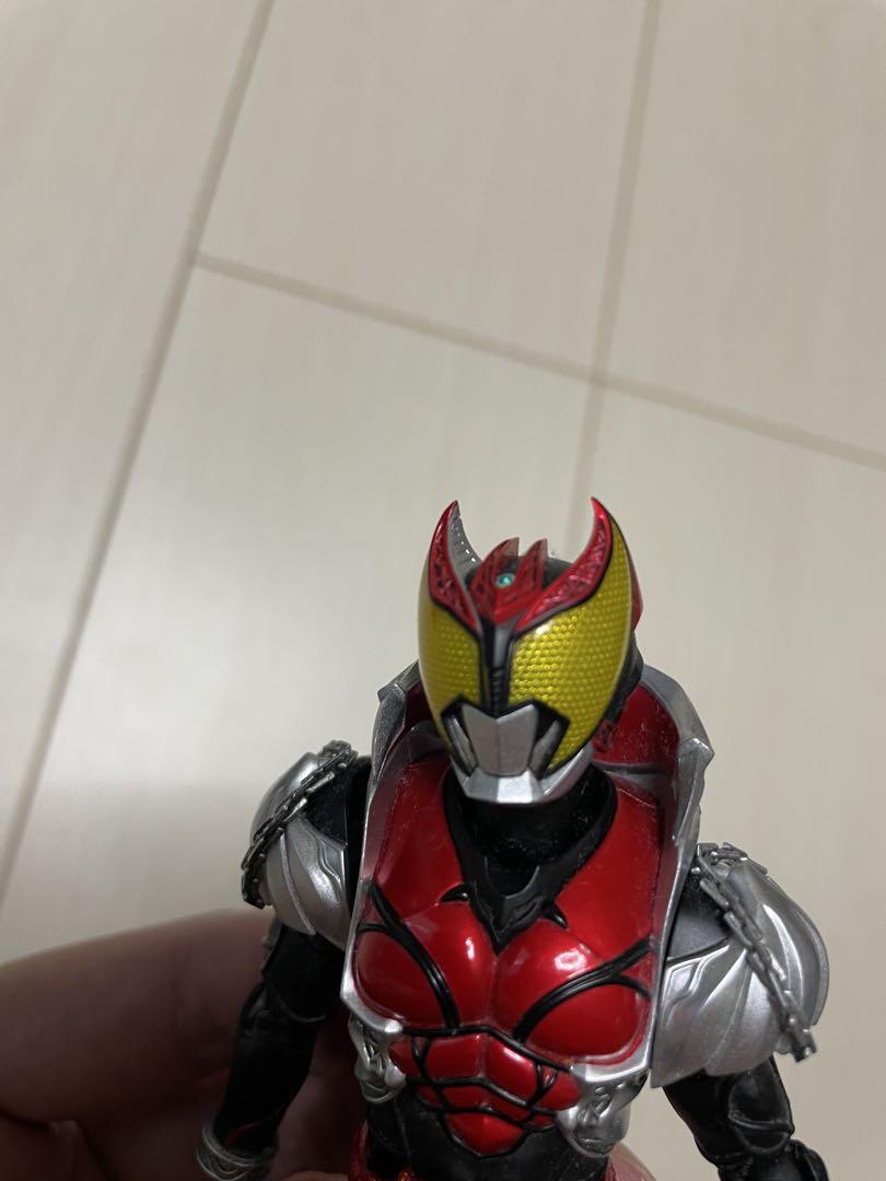 真彫頂 SHフィギュアーツ 仮面ライダーキバ キバフォーム