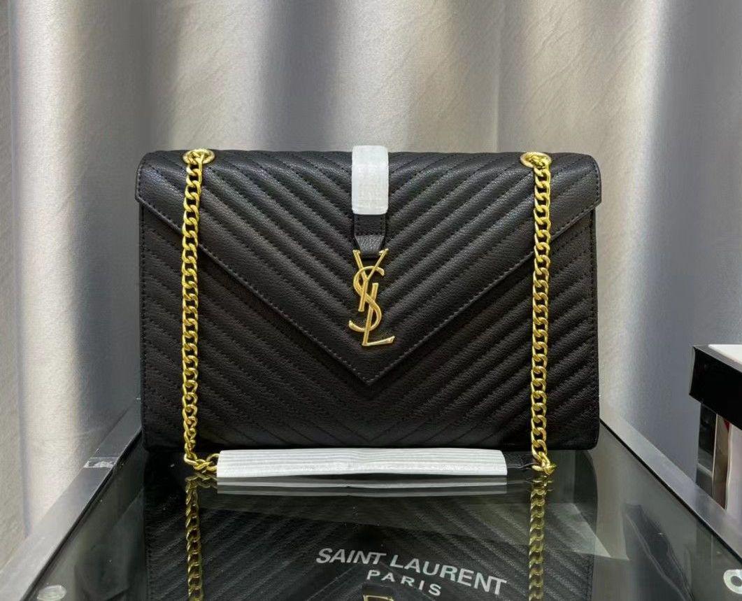 本日限定!☆YSL イヴサンローラン ショルダーバッグ - hotelencino.com 完売アイテム 美品 イヴサンローラン ショルダーバッグ カサンドラ キルティング 紺 レザー ショルダーバッグ