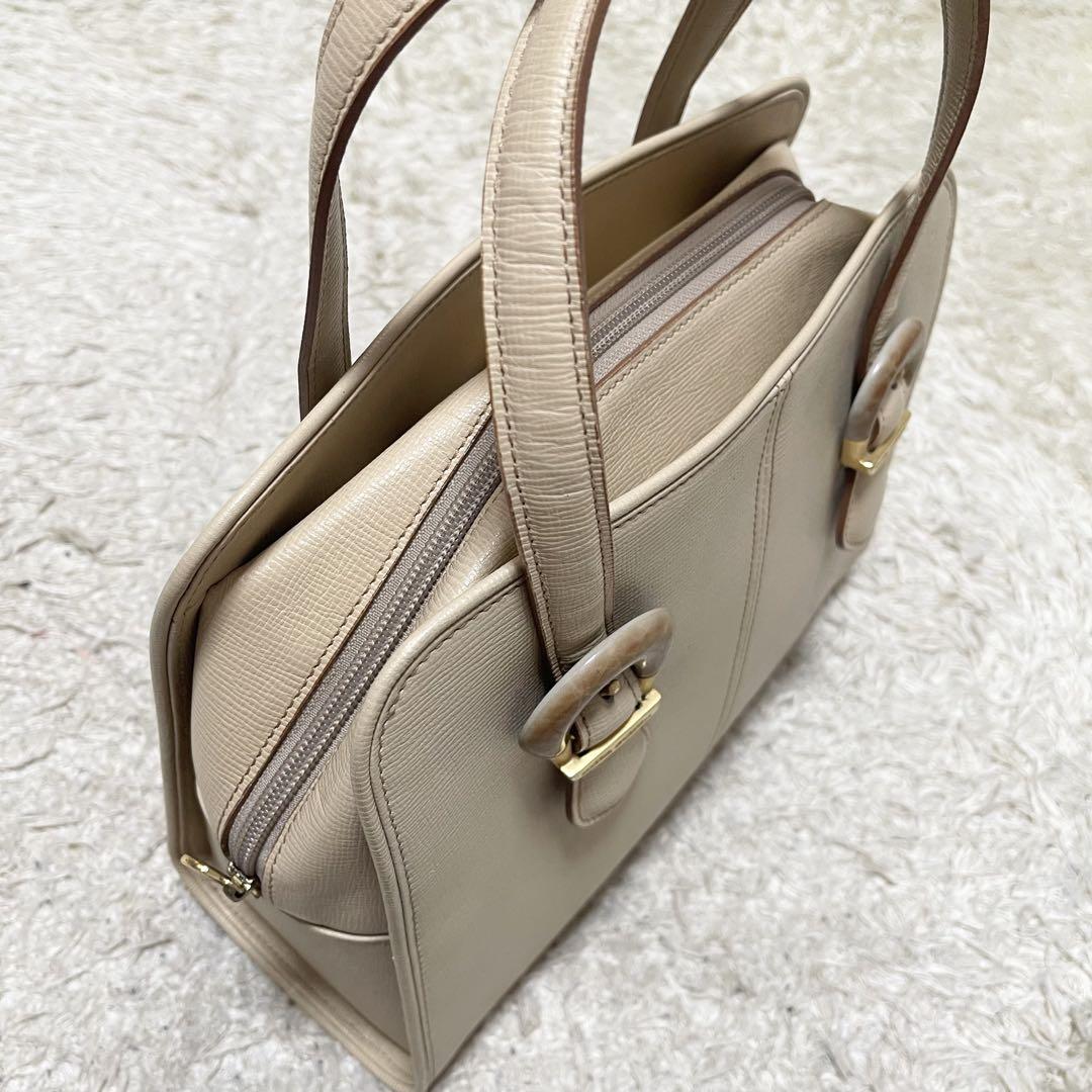 【美品】ミラショーン　ハンドバッグ　ベージュ　自立型　0483 美品】ミラショーン ハンドバッグ ベージュ 自立型 0483 人気