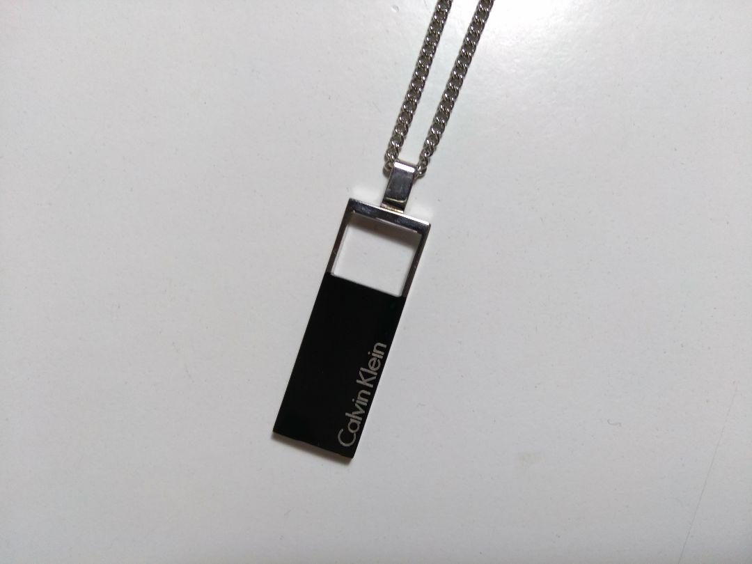メルカリ Calvin Klein カルバンクライン ネックレス メンズ カルバン クライン 6 000 中古や未使用のフリマ メルカリ Calvin Klein カルバンクライン ネックレス メンズ カルバン クライン 6 000 中古や未使用のフリマ