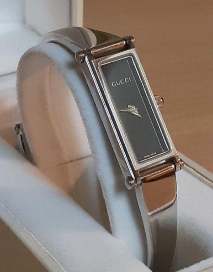【GUCCI】グッチ★バングルタイプ腕時計★1500L