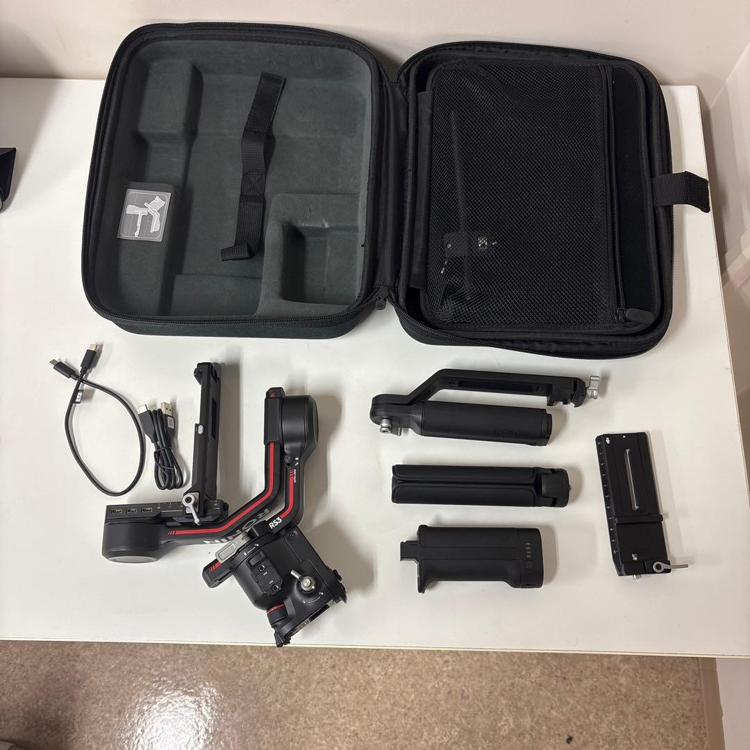 DJI RS3 スタビライザー キャリングケース付き