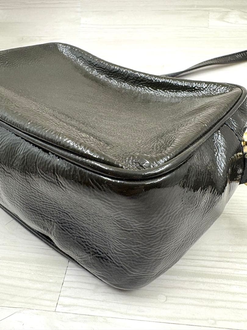 【極美品】GUCCI グッチ　ショルダーバッグ　ソーホー　パテントレザー