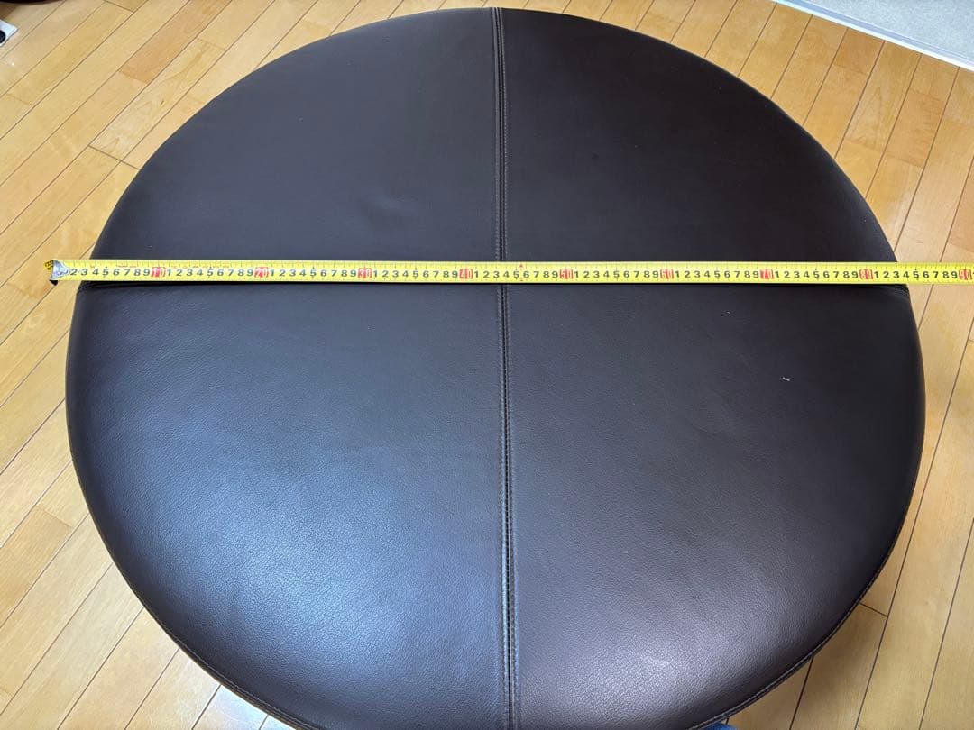 オーダーメイド 革張り ローテーブル(キャスター付き) オーダーメイド 革張り ローテーブル(キャスター付き)